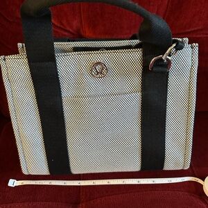Lululemon Athletica Two Tone Canvas Bag 4.5L